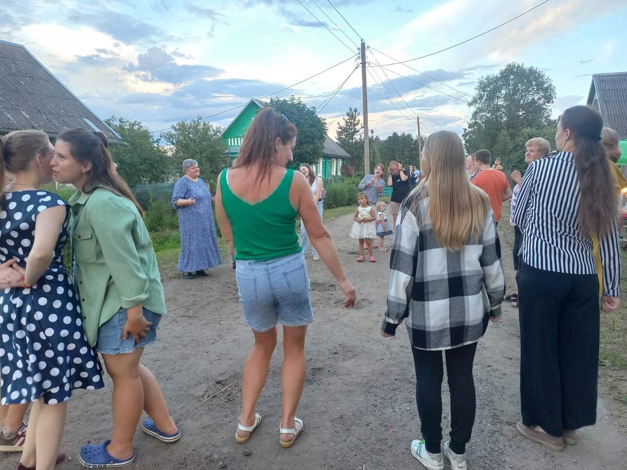 праздники.